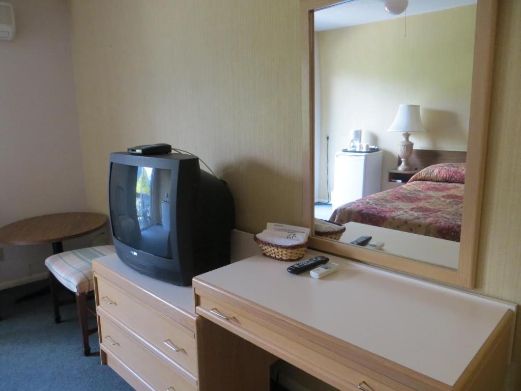 Harrison Village Motel Harrison Hot Springs Bilik gambar