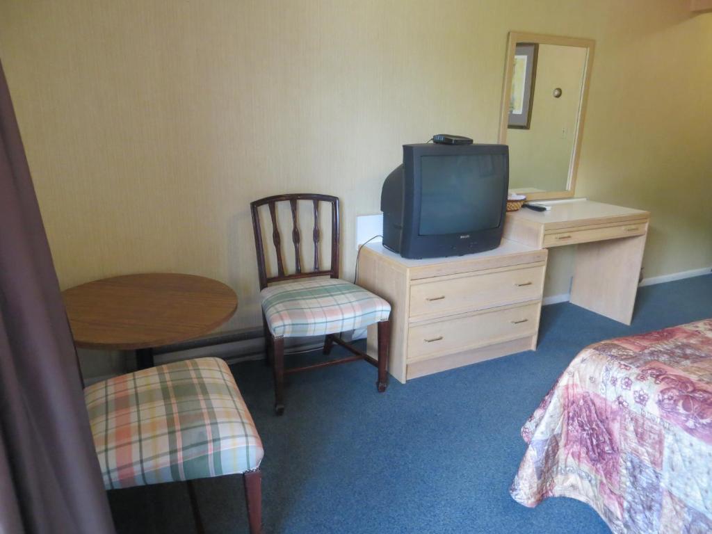 Harrison Village Motel Harrison Hot Springs Bilik gambar