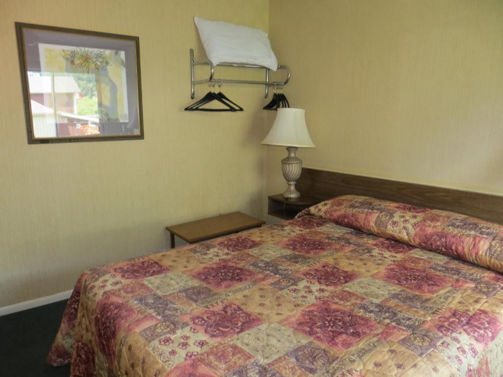 Harrison Village Motel Harrison Hot Springs Bilik gambar