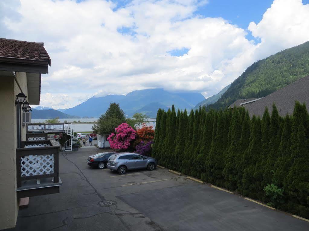 Harrison Village Motel Harrison Hot Springs Luaran gambar